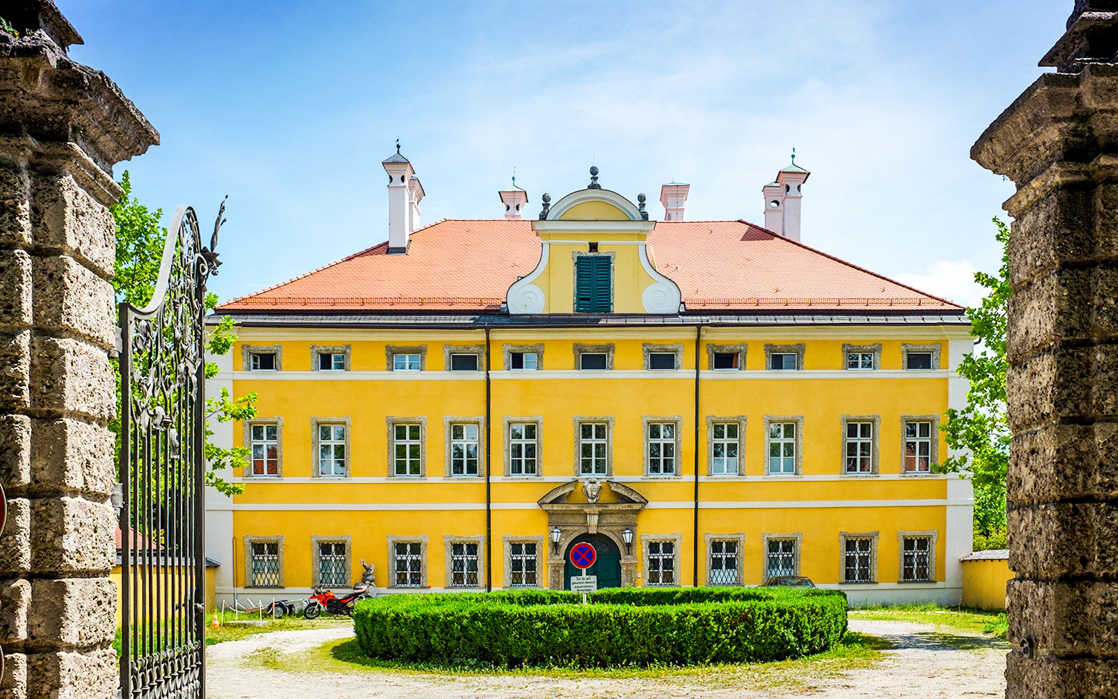 Schloss Frohnburg	