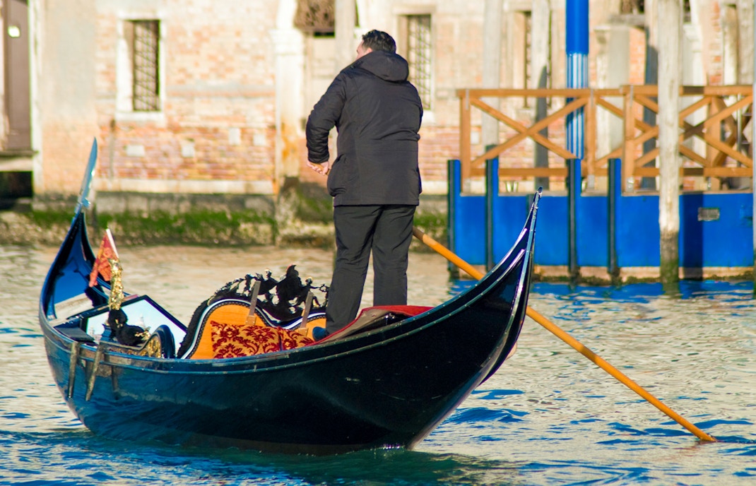 Parts of a gondola