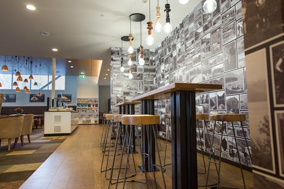 manaia plaza premium lounge access at queenstown airport-6