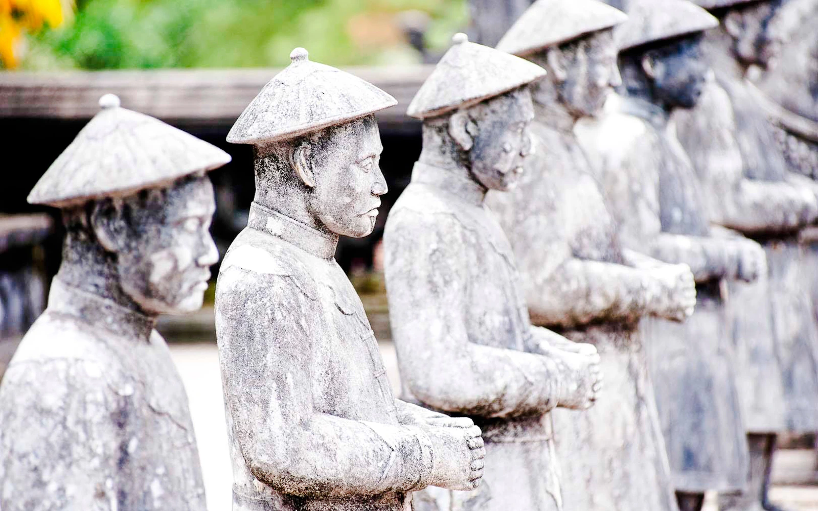 From Da Nang: Hue Private Day Trip to Imperial Citadel & Royal Tombs with Driver and Tickets Image 2