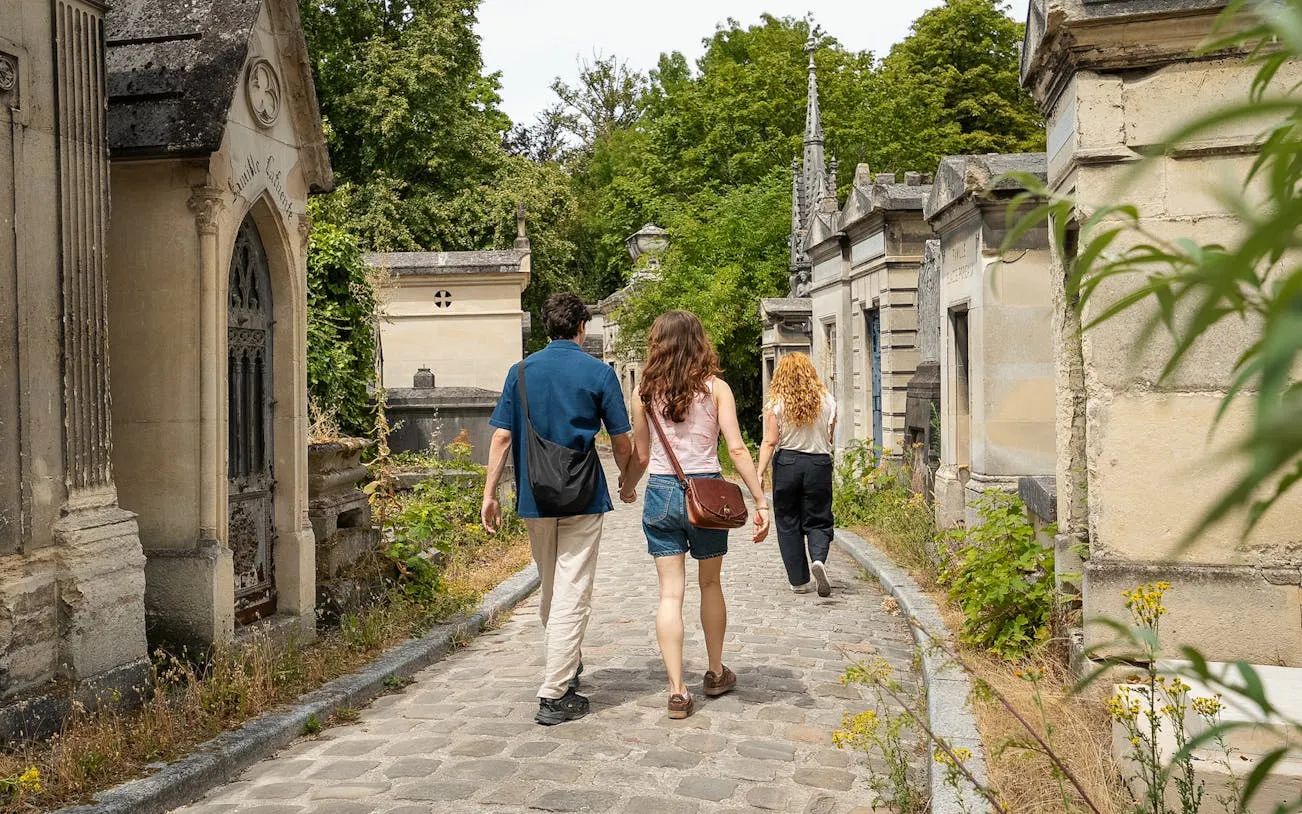 Père Lachaise Cemetery Guided Walking Tour