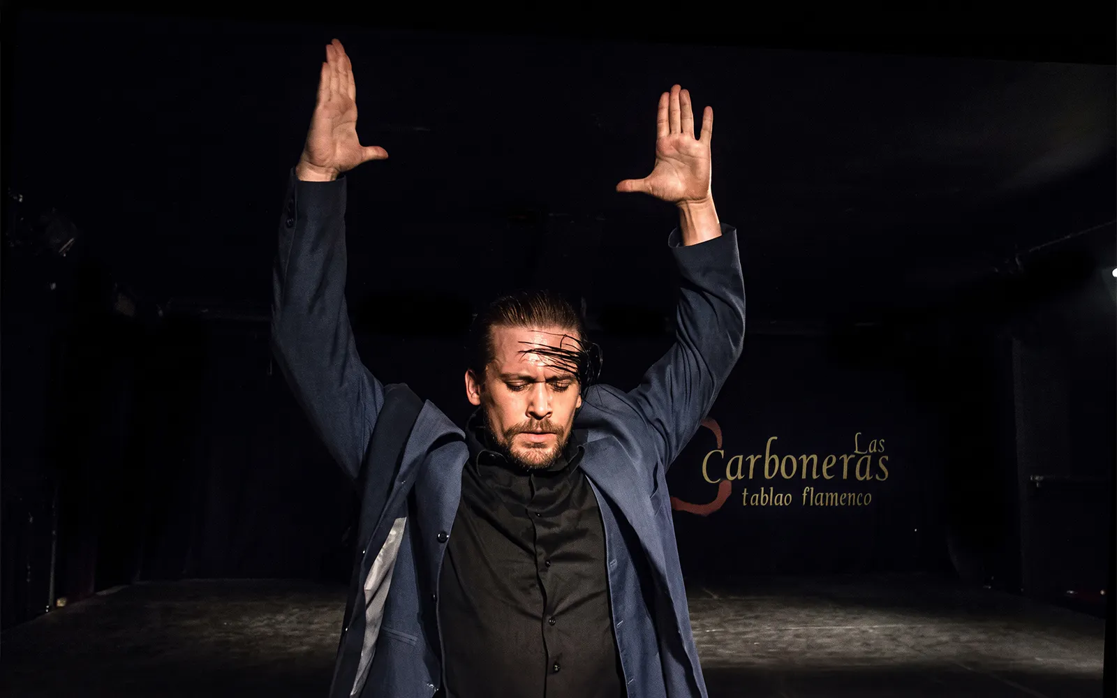 Flamenco dancer performing at Tablao LAS CARBONERAS in Madrid.