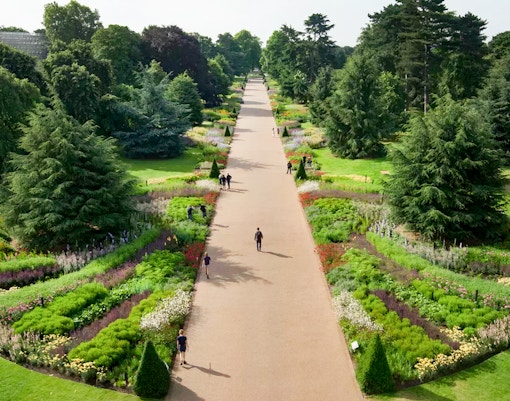 London Travel Guide - Kew Gardens