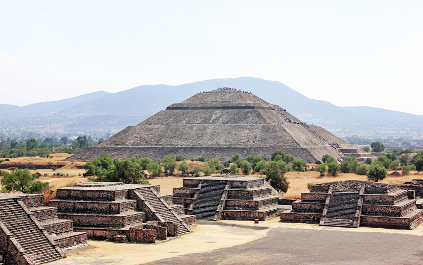 Teotihuacan Pyramid of the Sun with surrounding ruins, Mexico.