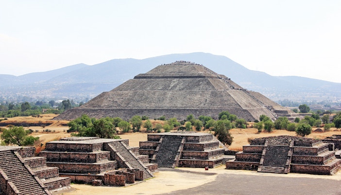 Teotihuacan Pyramid of the Sun with surrounding ruins, Mexico.