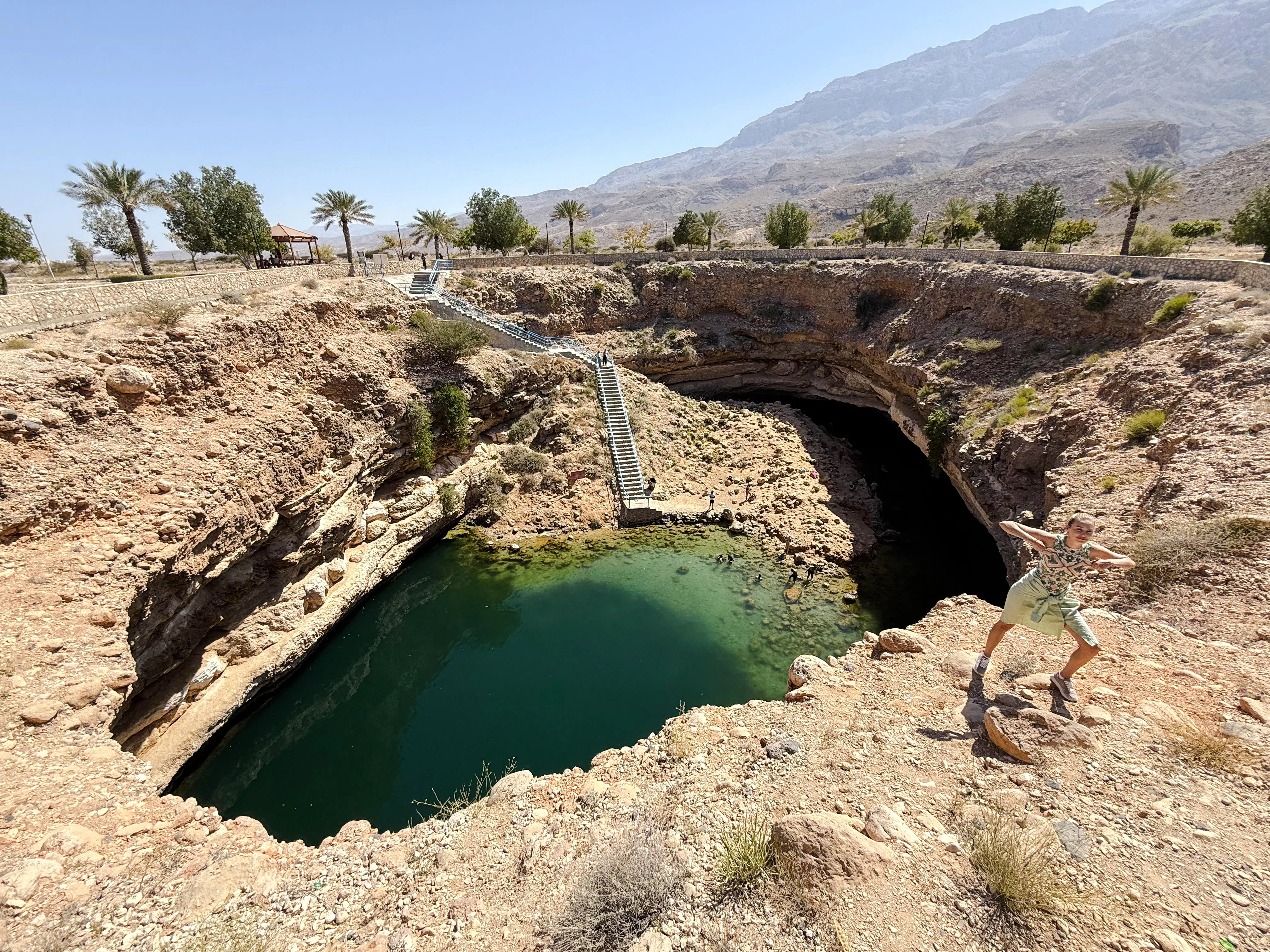 From Muscat: Private Wadi Shab & Bimmah Sinkhole Tour