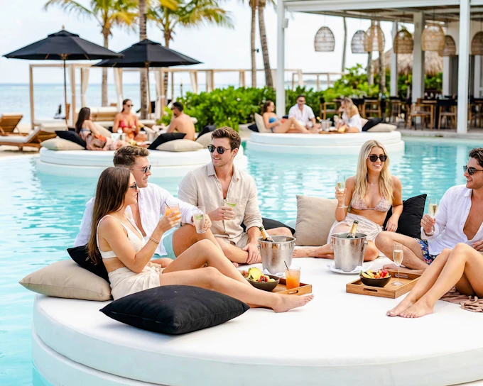 FINNS Beach Party Lagoon Zone: Party Lagoon Island Bed (up to 8 pax)