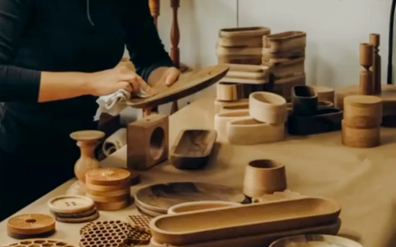 Essaouira Thuya Woodcraft Workshop at Local Cooperative (Product 55153)