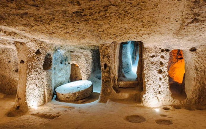 Visite guidée de la ville souterraine de Derinkuyu en Cappadoce et de la vallée d'Ihlara, avec déjeuner