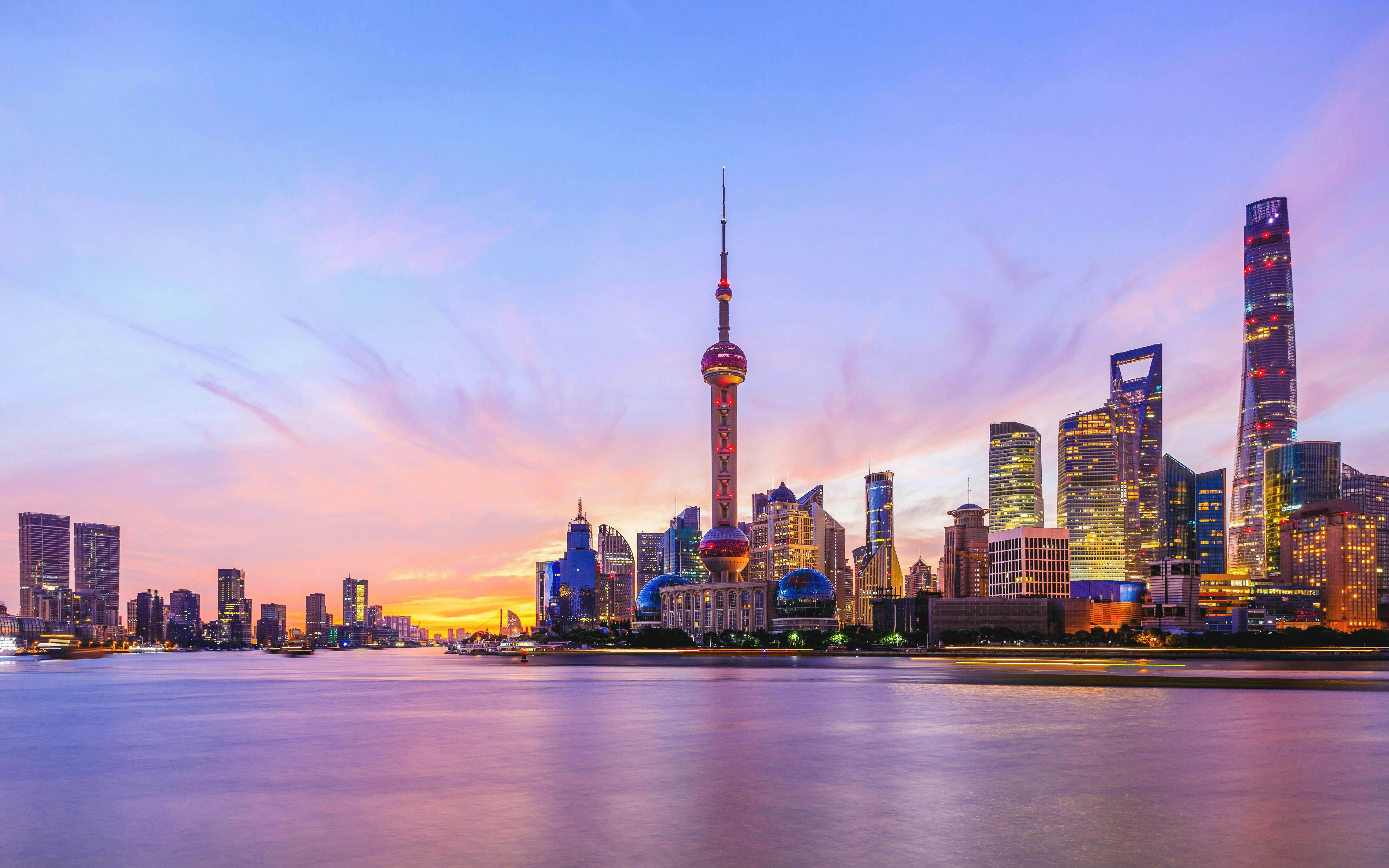 Lujiazui Skyline with Oriental Pearl Tower at sunset, Shanghai, China.