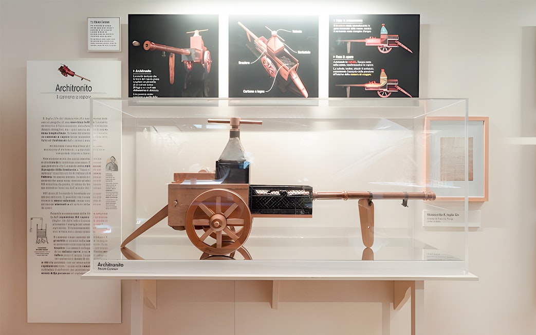 Leonardo da Vinci's Architronito model at Leonardo3 Museum, Milan.