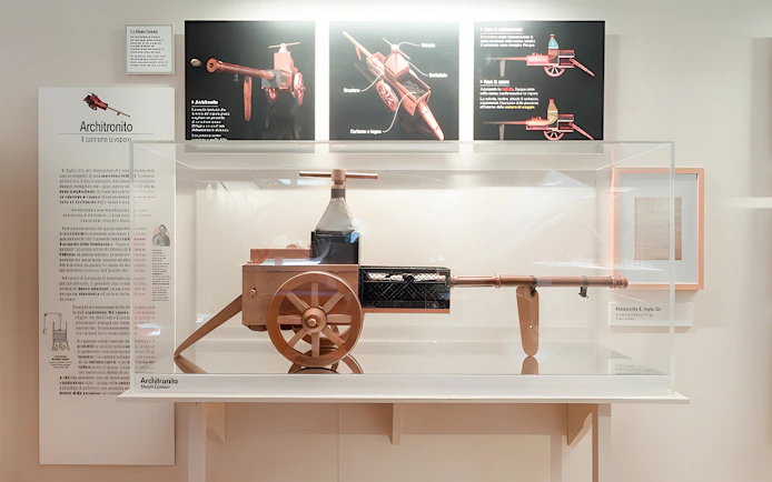 Leonardo da Vinci's Architronito model at Leonardo3 Museum, Milan.