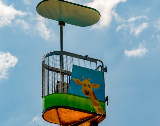Cable car at Lisbon Zoo