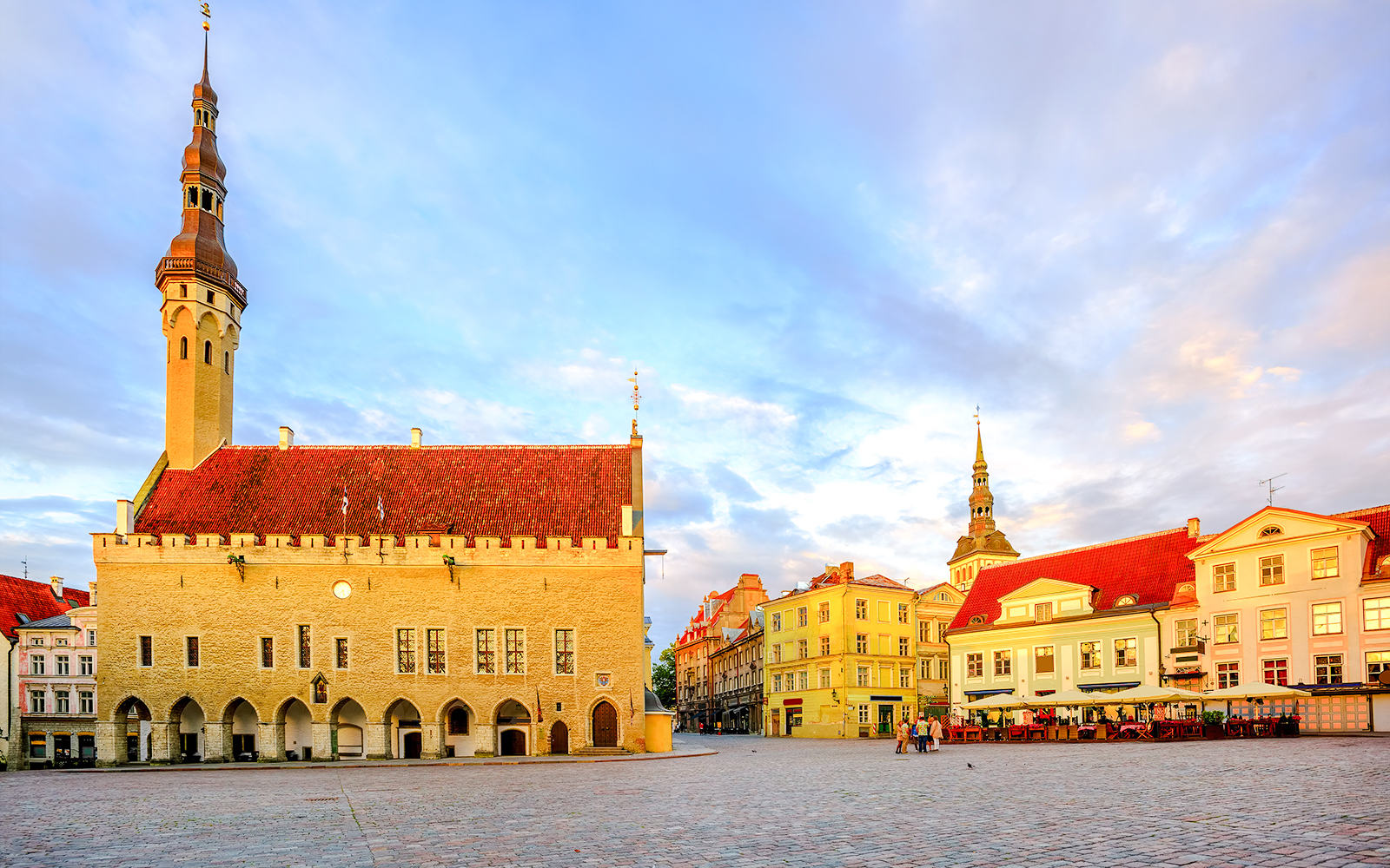 Balti Jaam & Kuleler