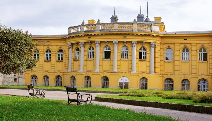 budapest baths