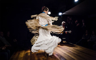 Flamenco dancer performing at Tablao LAS CARBONERAS in Madrid.