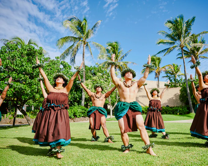 Polynesian Cultural Center: Aliʻi Lūʻau, Hā Show Package with Guided Tour