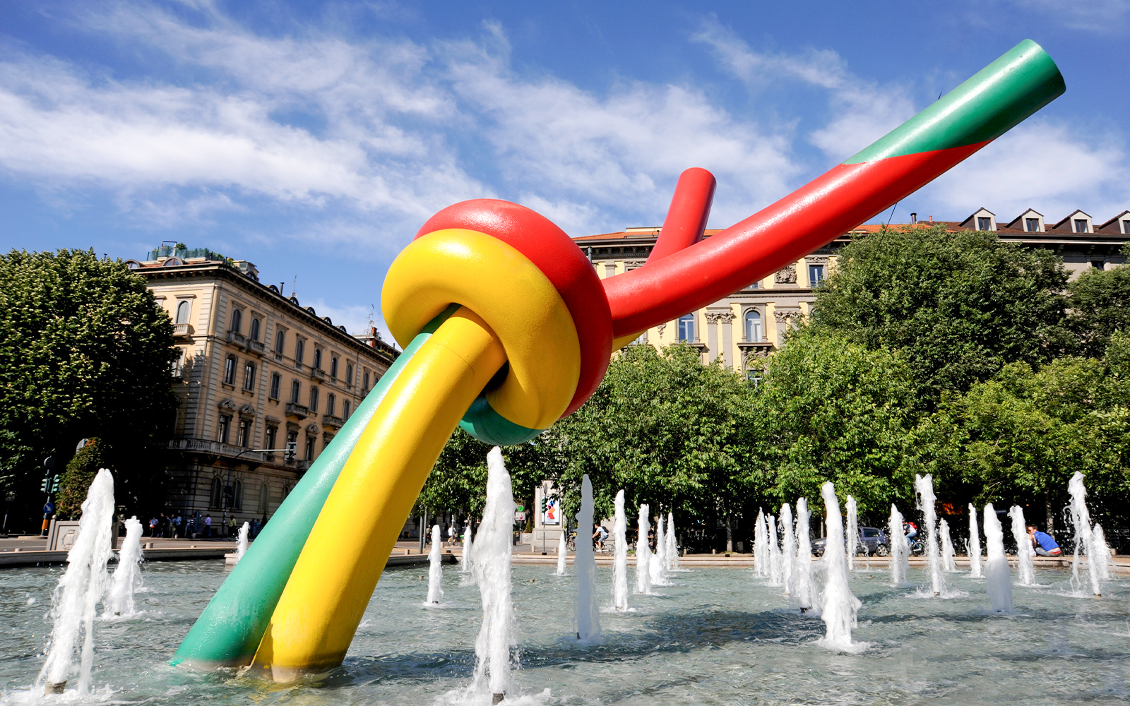 Piazza Luigi Cadorna