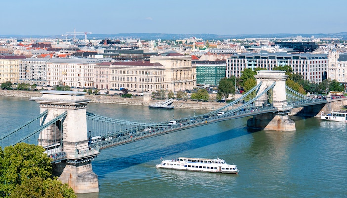 Budapest sightseeing cruises