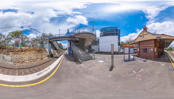 Faulconbridge Station