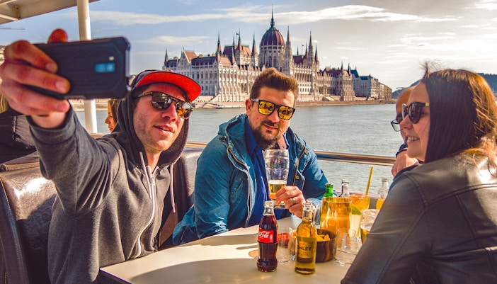 Budapest Party Boat Cruise with Unlimited Drinks-0