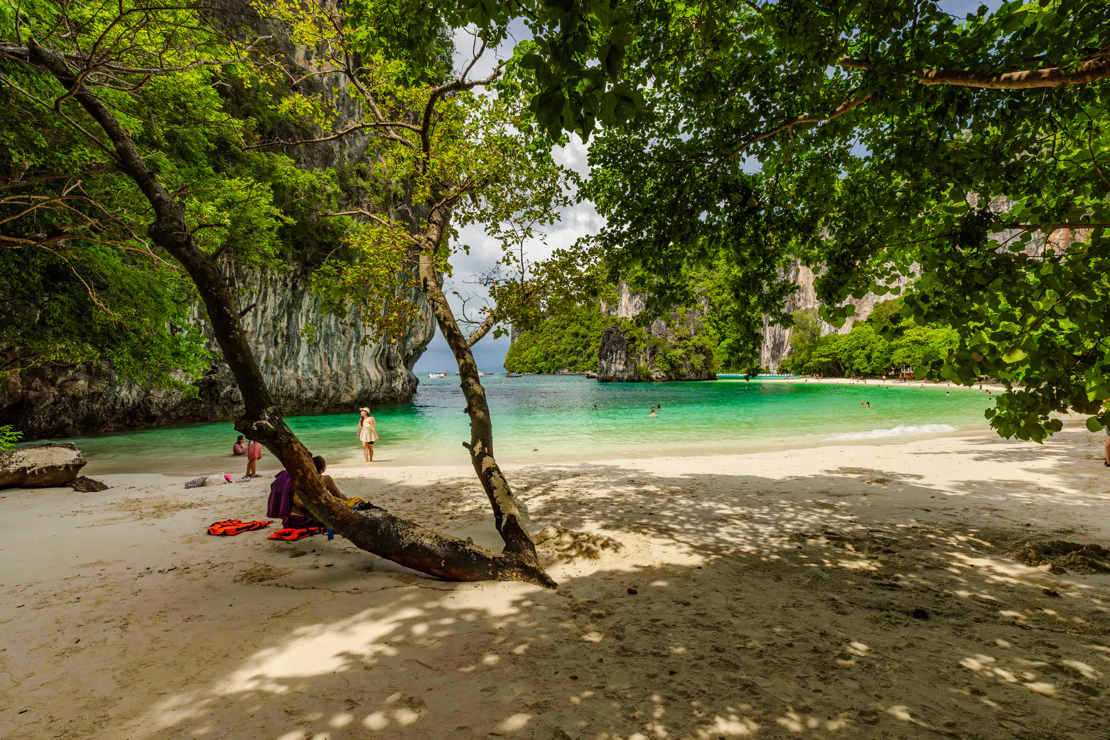 from krabi: hong island 360° viewpoint tour by speed catamaran with hotel transfers and lunch-10