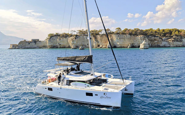 From Souda to Marathi Bay: Premium Catamaran Day Cruise