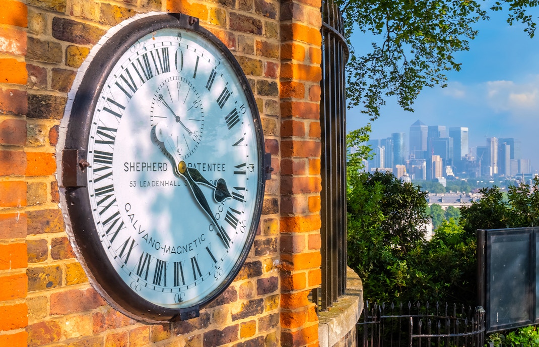 Visit <Royal Observatory Greenwich> in London