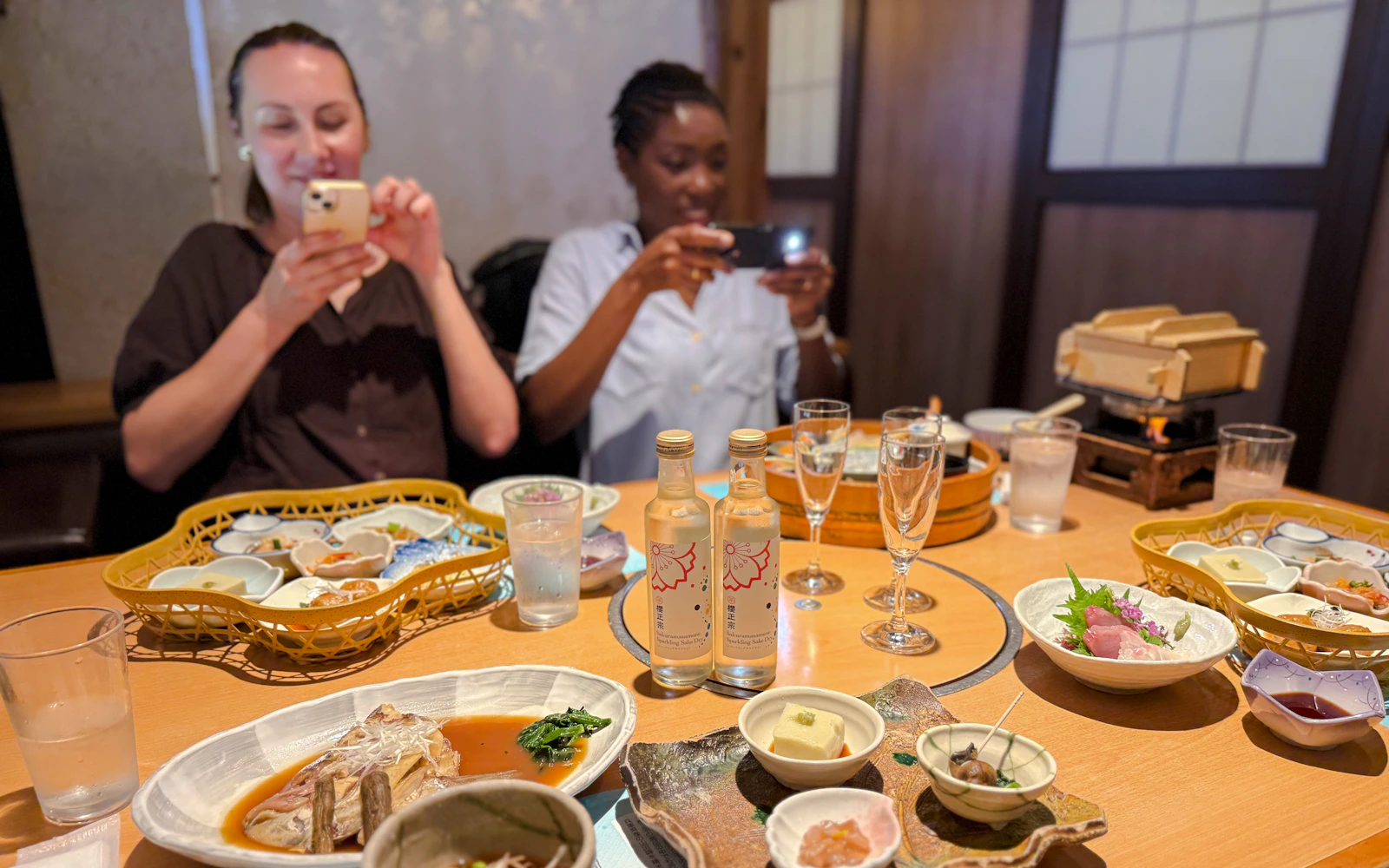 Kobe Small-Group Nada Sake Brewery District Walking Tour with Tastings and Lunch (Product 55671)
