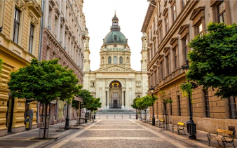 St. Stephen's Basilica viewed from a street in Budapest's Jewish Quarter.