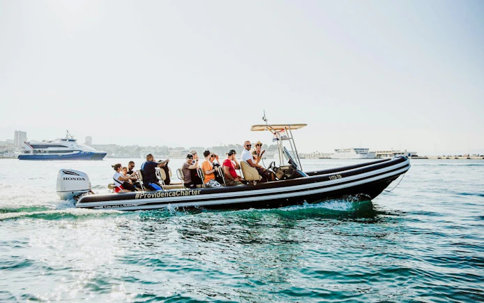 Speedboat with tourists on Blue Cave tour from Split.