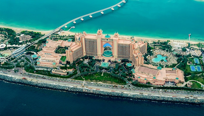 tour in yacht a dubai