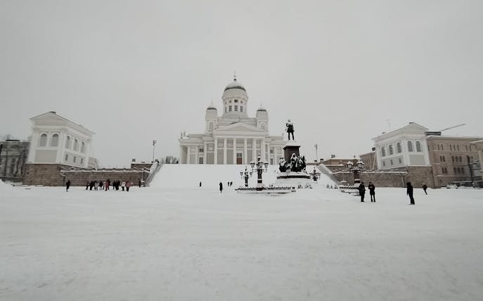 helsinki: summer city highlights with floating sauna cottage-1