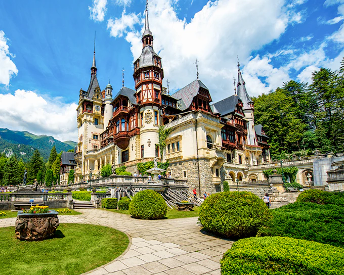 From Bucharest: Bran Castle, Peles Castle & Brasov Full-Day Guided Tour with Castles Audio Guide