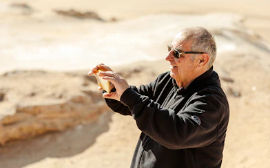 From Cairo: Private White & Black Desert and Bahariya Oasis Safari