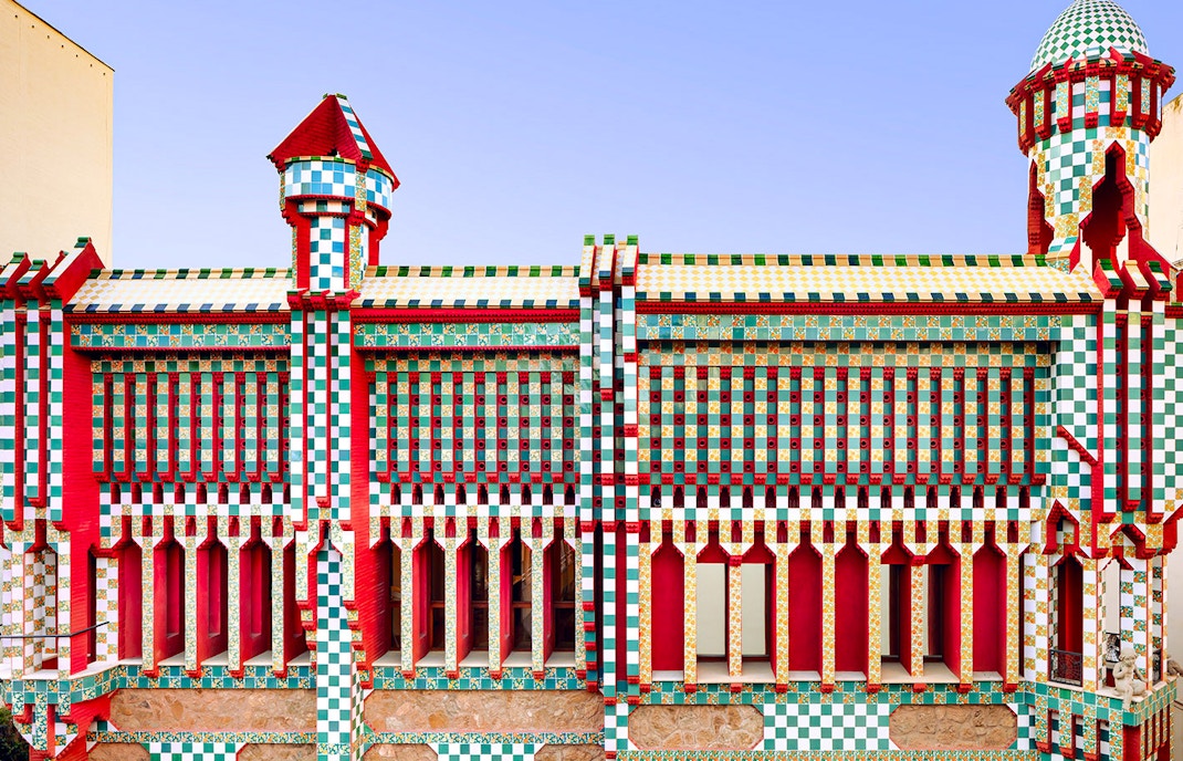 colorful facade of casa vicens