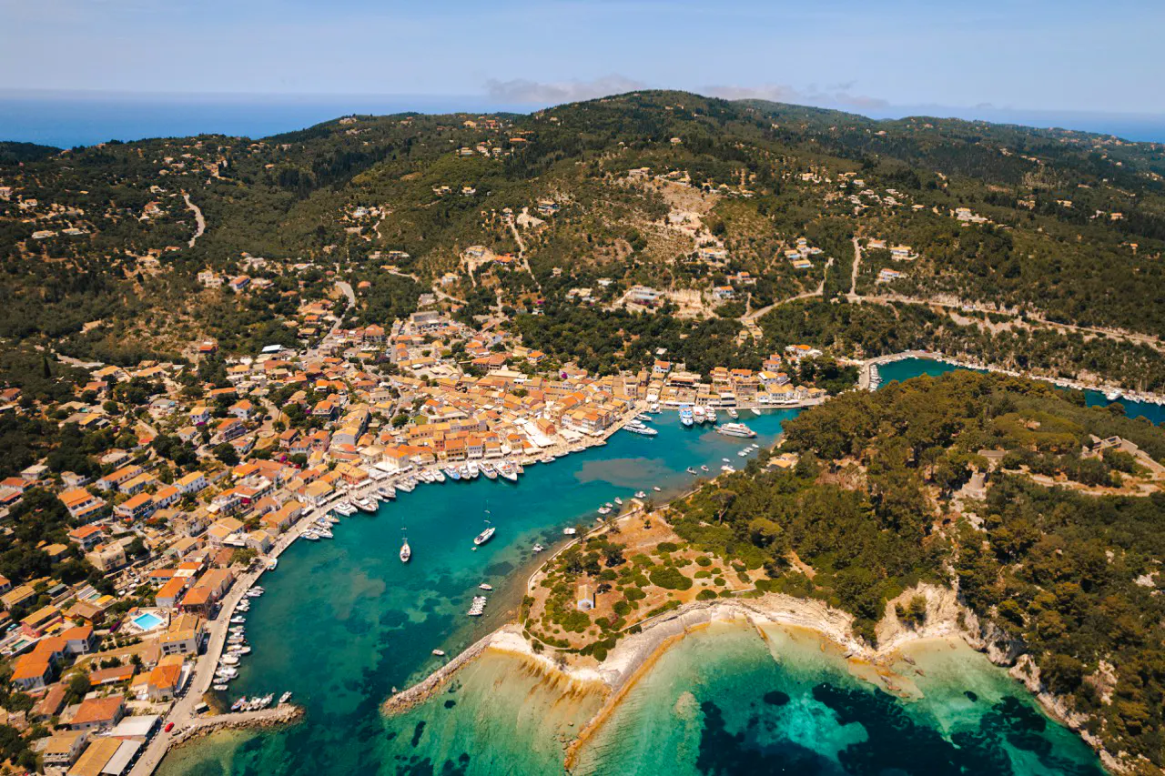 fra korfu: cruise til øyene paxos og antipaxos med besøk i sjøhuler-1