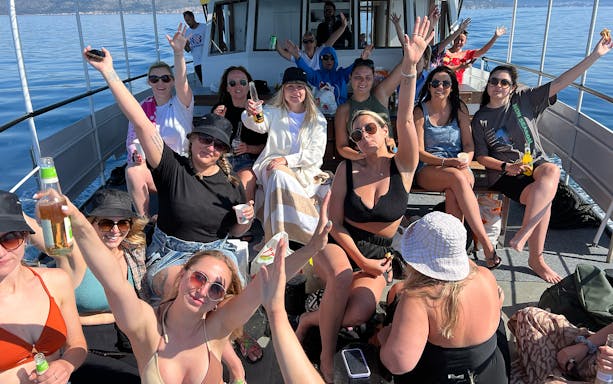 Group enjoying a boat cruise on the Blue Lagoon Šolta.