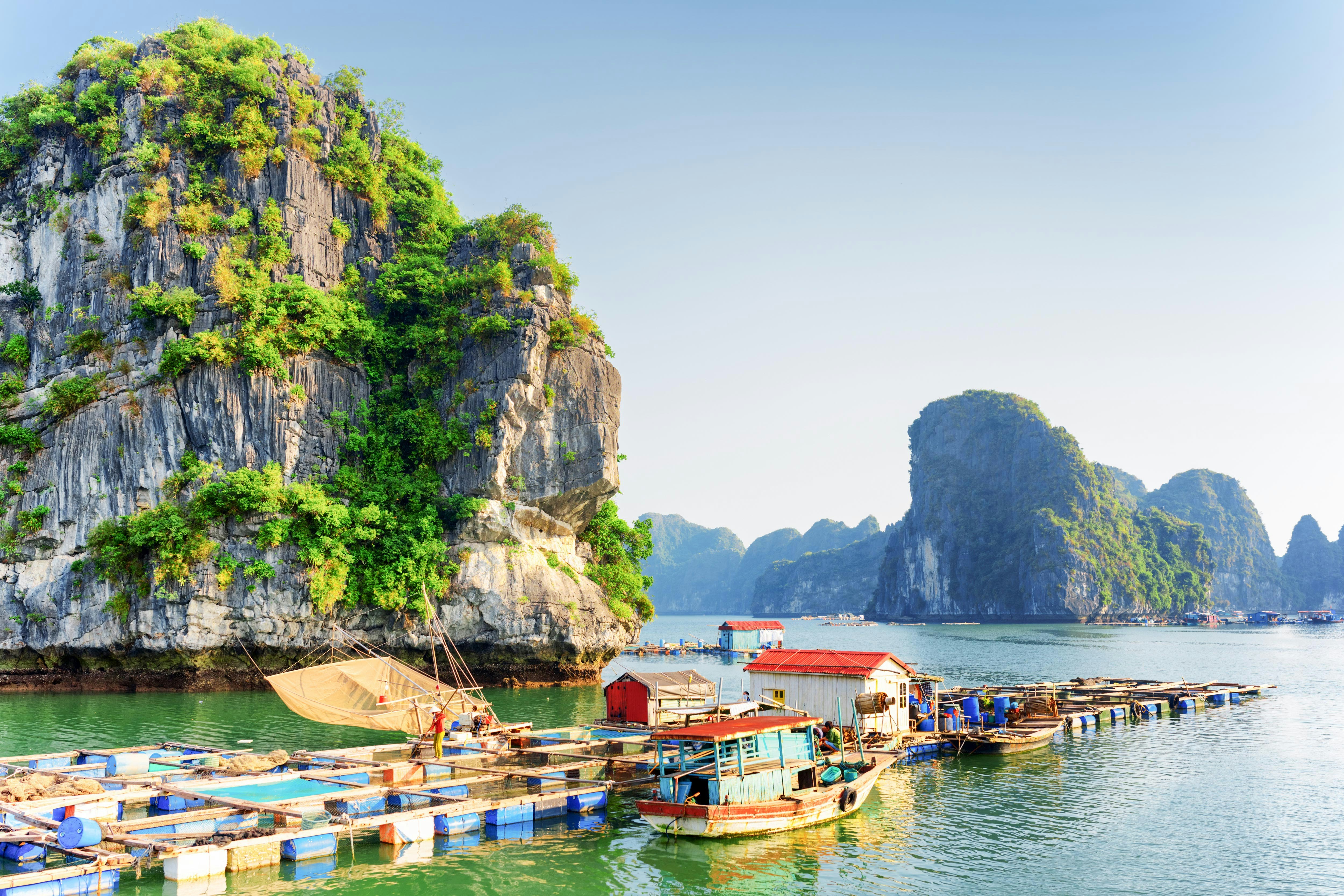 Floating fishing village