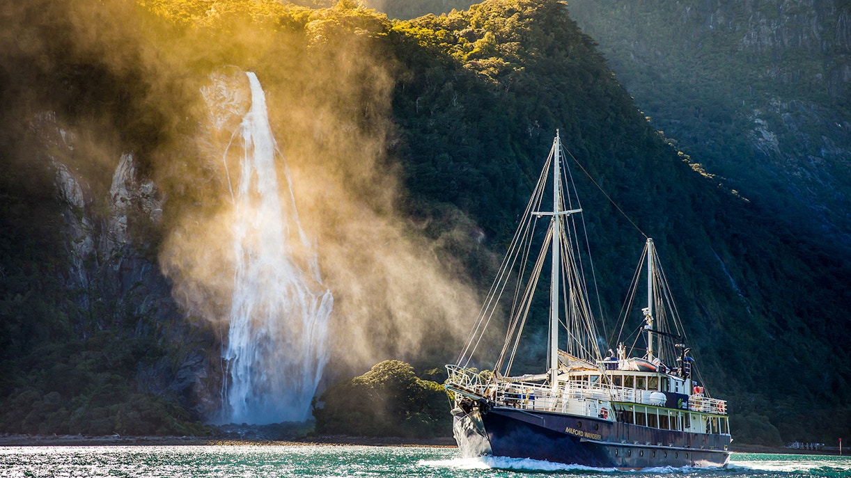 Milford Sound Cruises