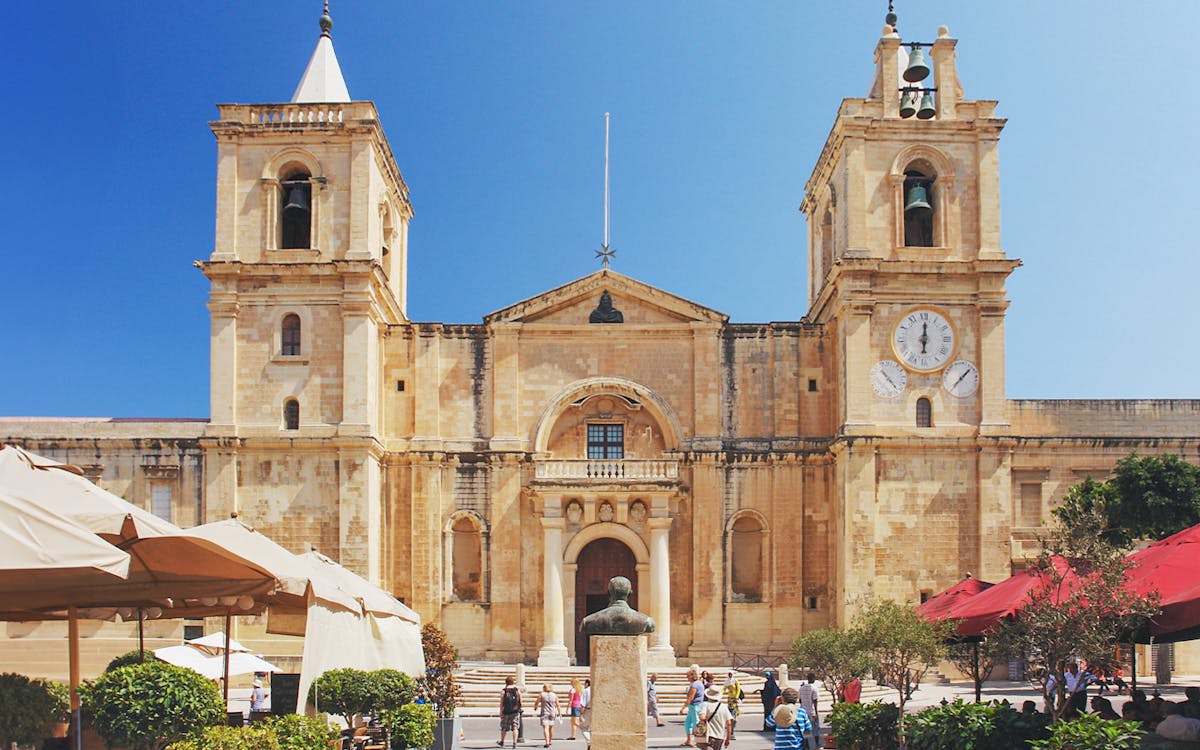 2.5-hour guided walking tour of valletta-7 2.5-hour guided walking tour of valletta-7