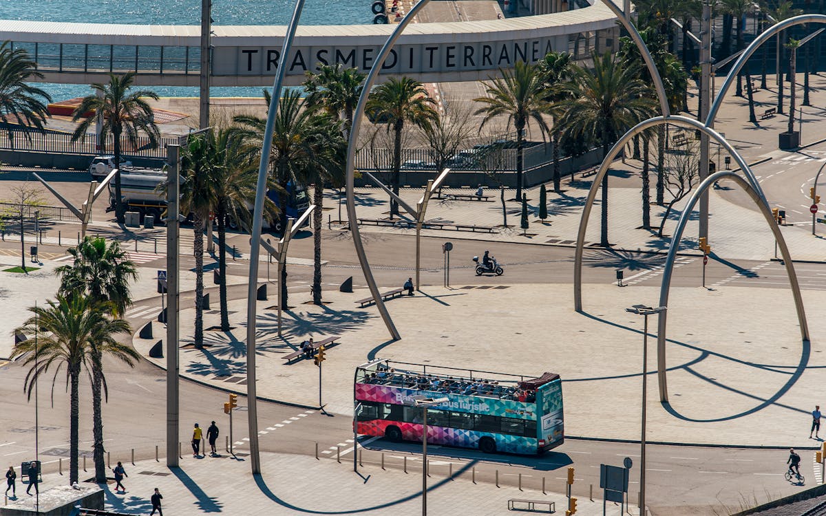 combo: biglietti per i bus hop-on hop-off e per l'acquario di barcellona-7 combo: biglietti per i bus hop-on hop-off e per l'acquario di barcellona-7