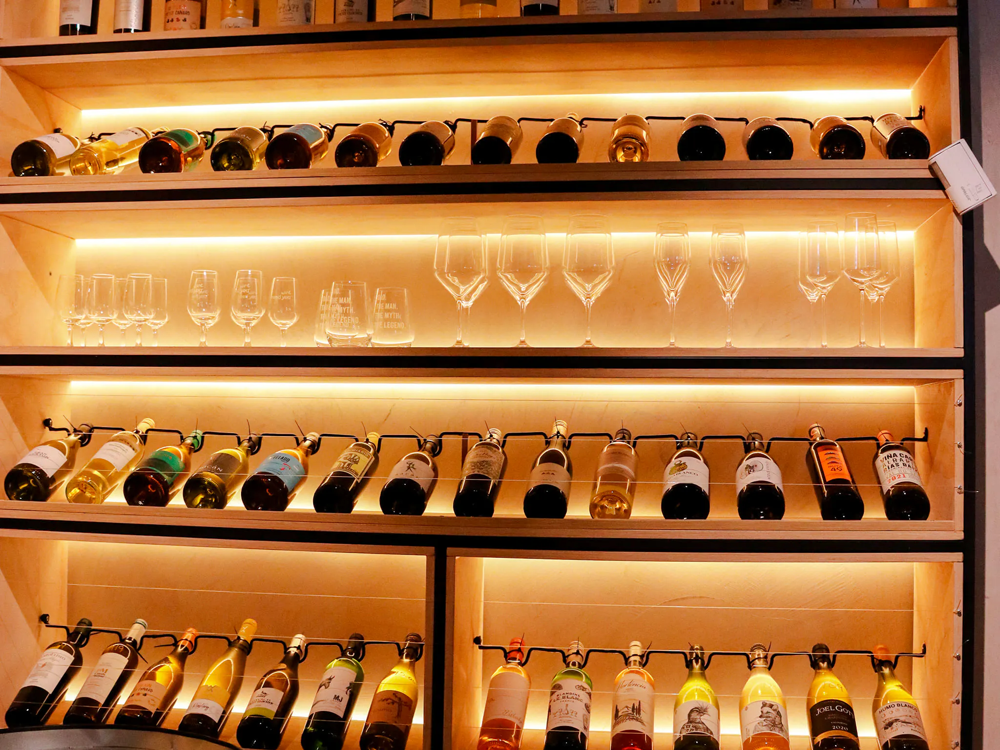 tour de vinhos em lima com visita a vinícola e degustações de vinhos-1