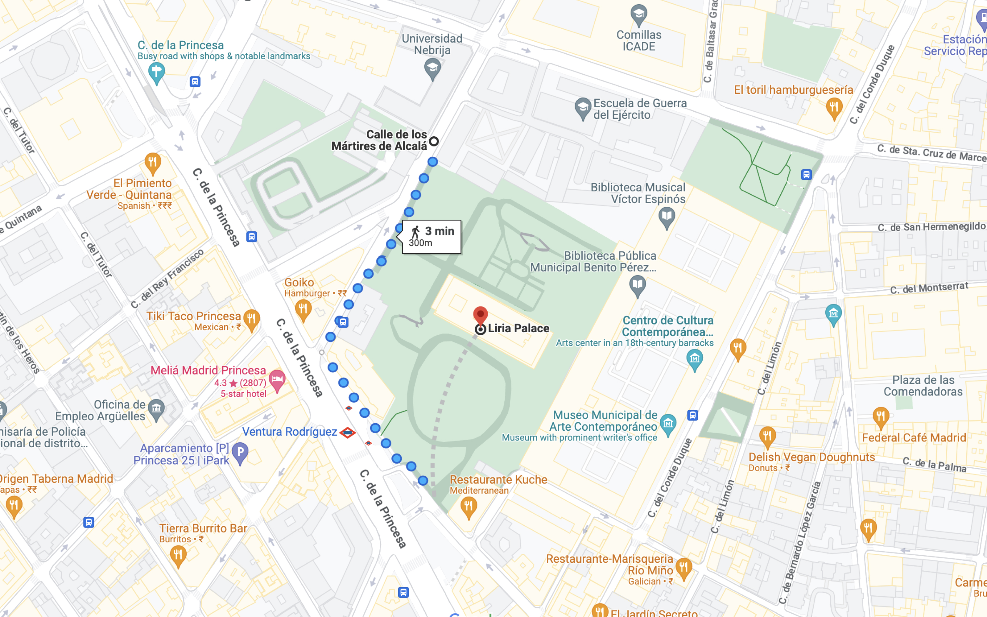 Bus Station from Mártires de Alcalá to Liria Palace