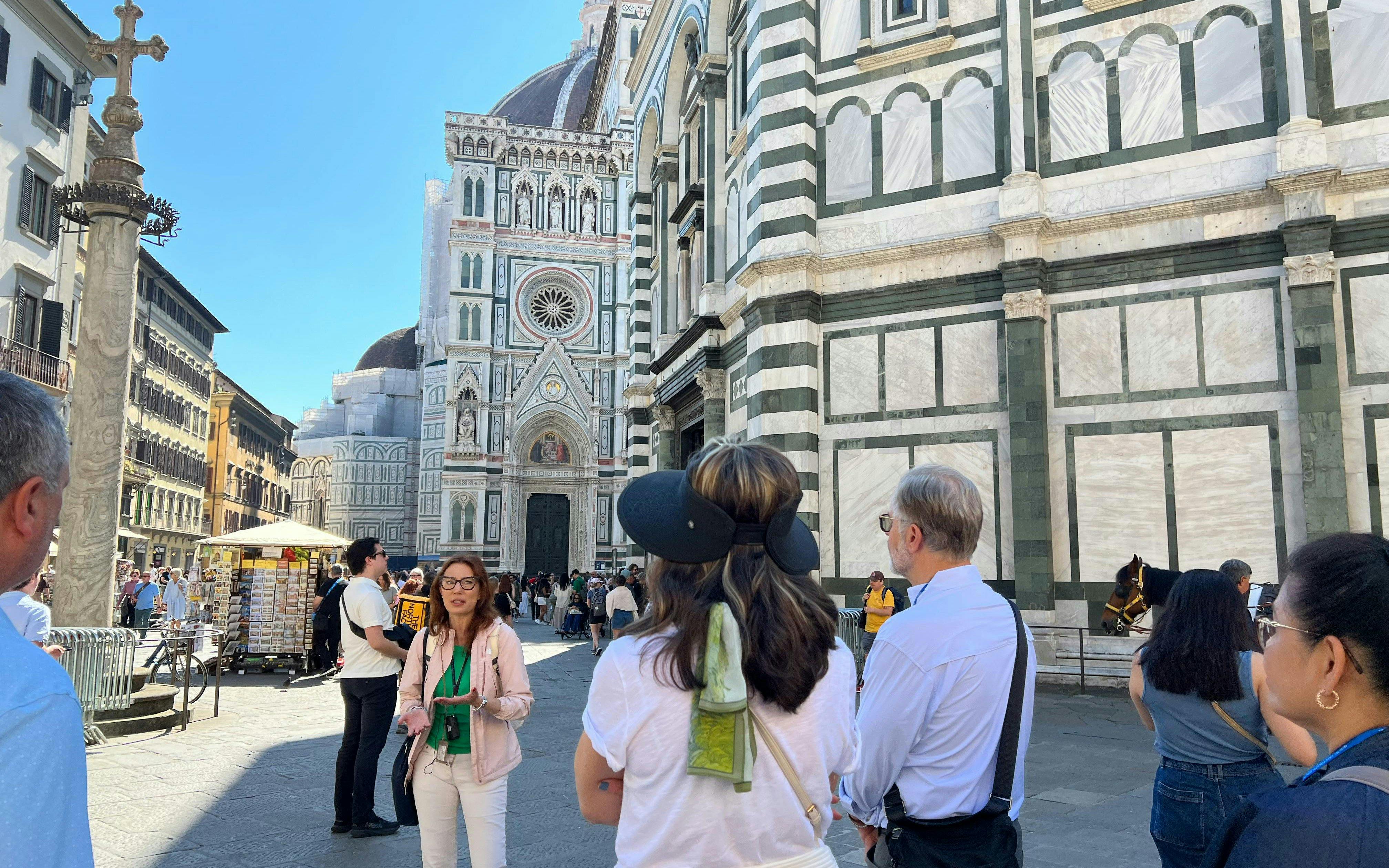 Tour group in front of Florence Cathedral, Italy.