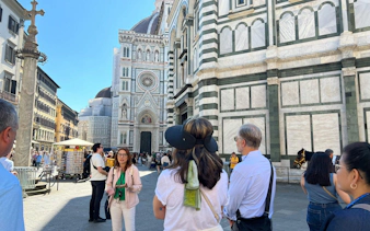 Tour group in front of Florence Cathedral, Italy.