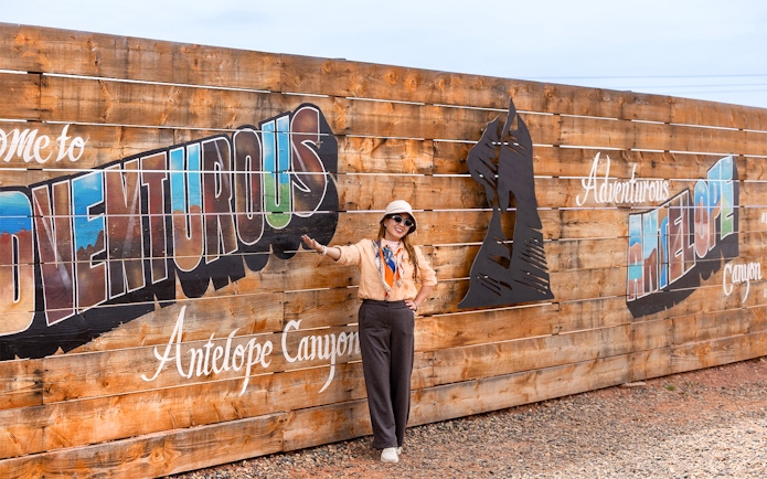 Welcome sign for Antelope Canyon tour with Navajo guide.
