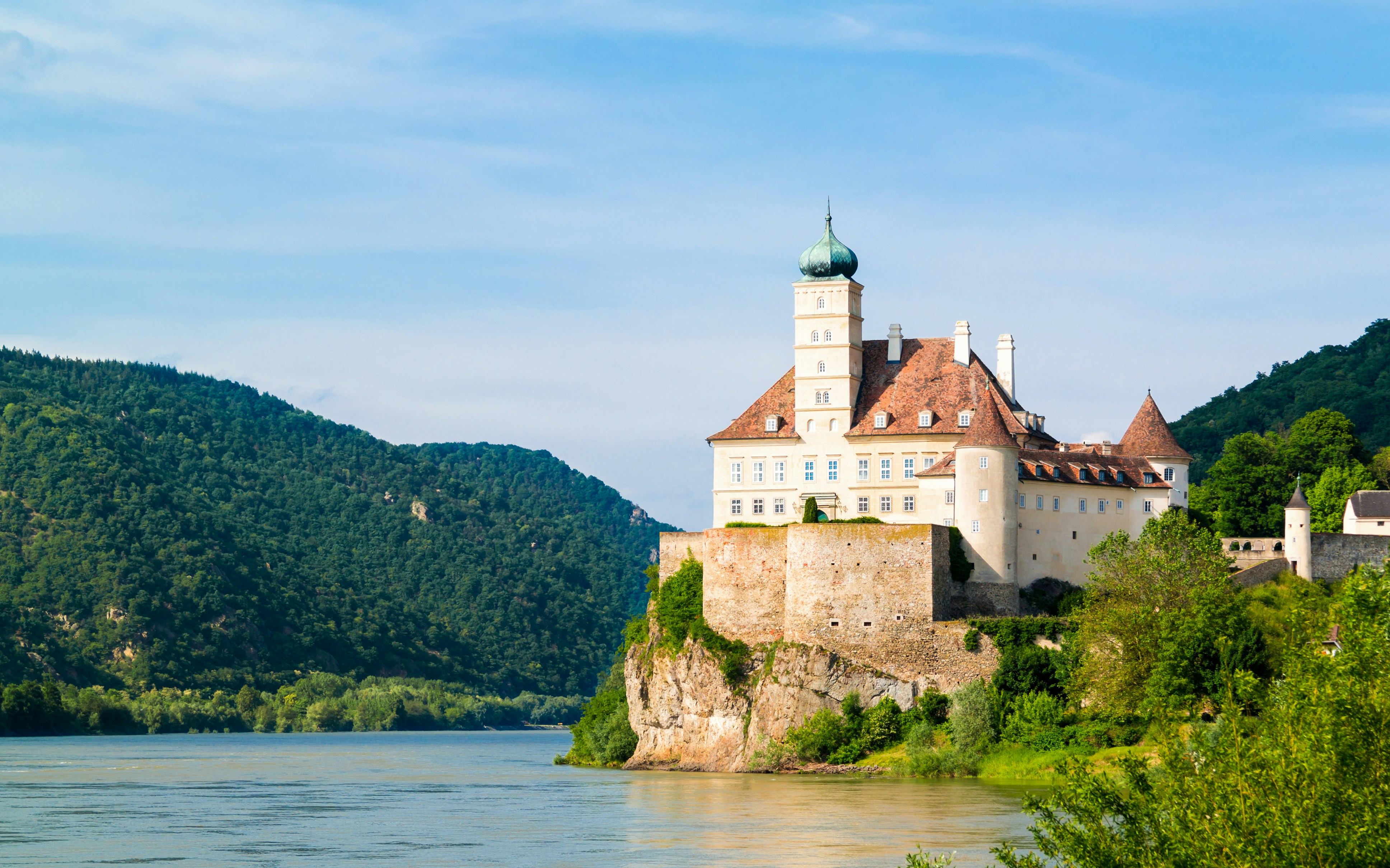 Schonbuhel Castle overlooking the Danube River in Wachau Valley, Lower Austria.