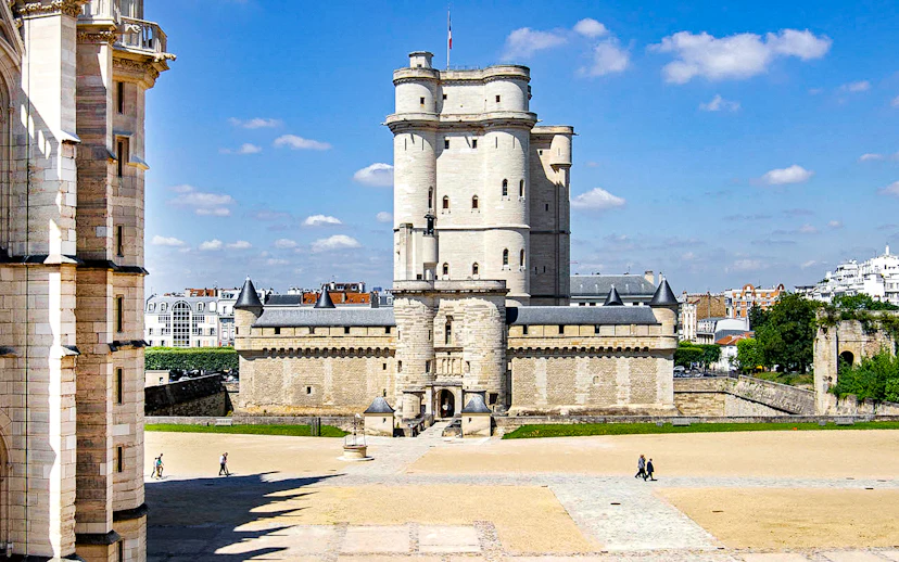 Château de Vincennes in Paris with its medieval towers and courtyard.