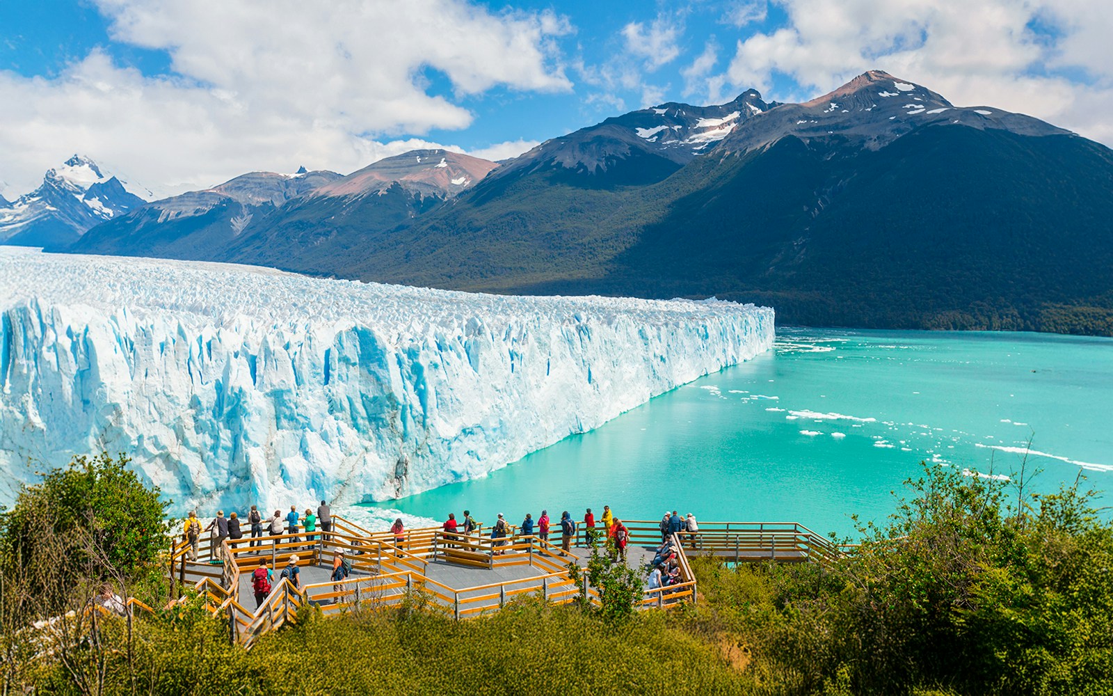 Viewing platform overlooking Perito Moreno Glacier and turquoise lake, Patagonia, Argentina.